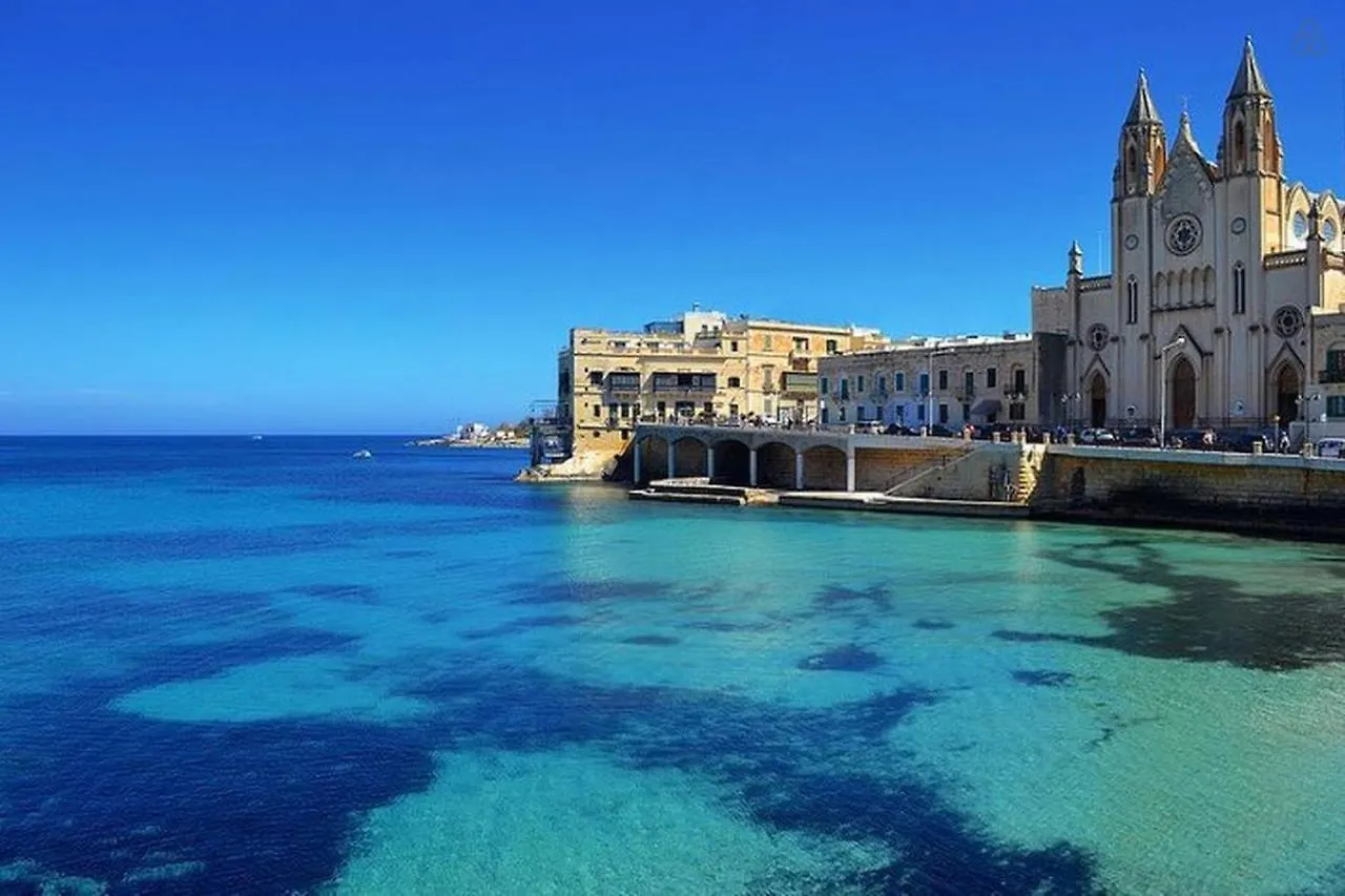 Deluxe Apartment With Valletta And Harbour Views Sliema