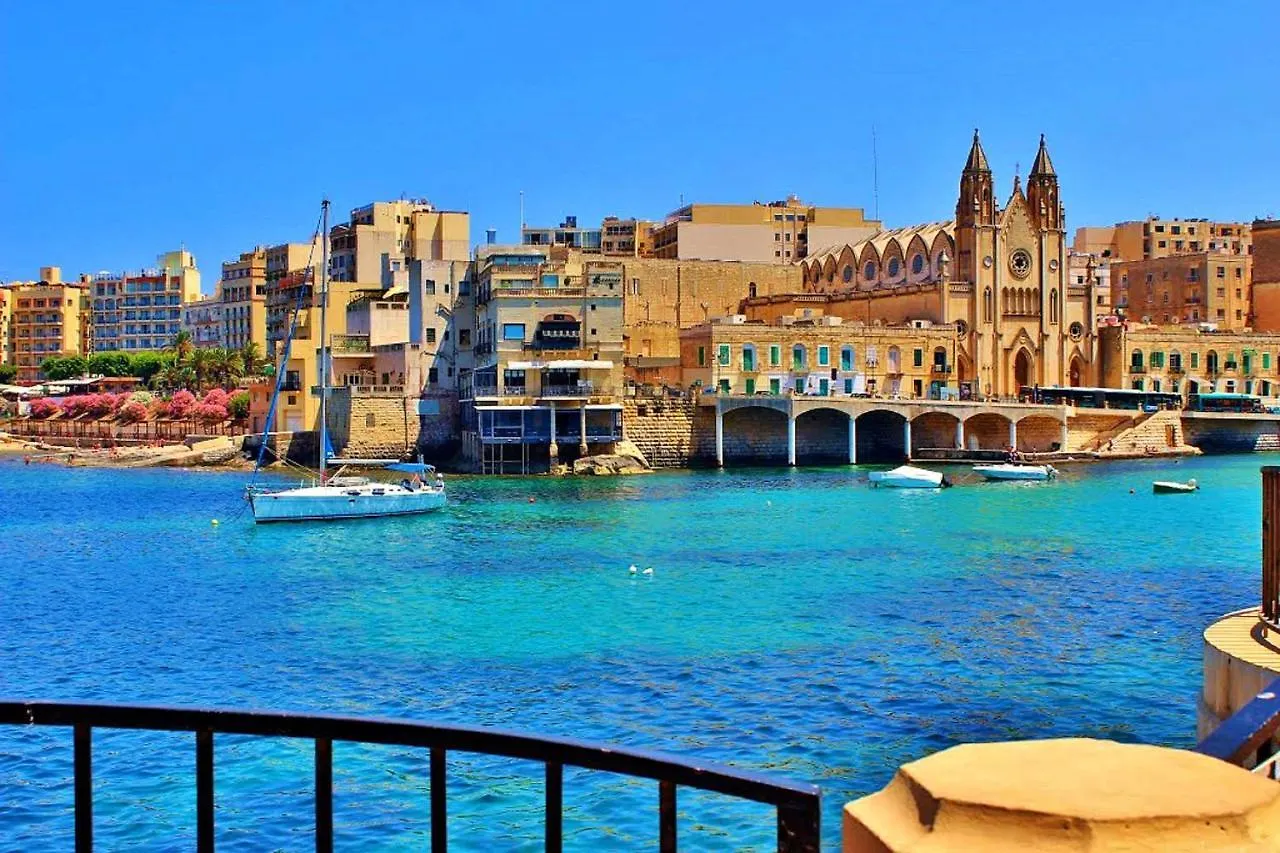 Deluxe Apartment With Valletta And Harbour Views Sliema